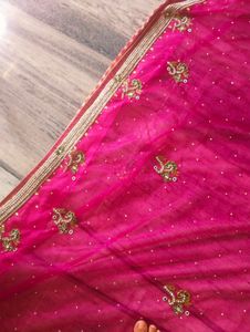 Stylish Full Flair Saree With Blouse  &amp; Petti Coat Also   Magenta Colour Heavy Work  Saree   Party Wear Saree  Only One Time Use   Febric  --net