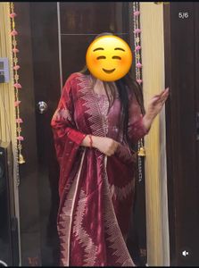 Elegant Pink Kurta Set with Maroon Dupatta