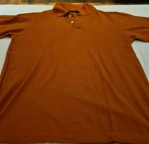 Polo Tshirt Rust colour. good quality.