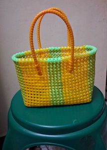 Small wire basket