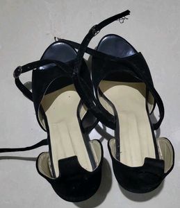 Chic Black Platform Stiletto Heels