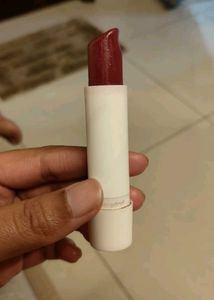 Set of lipglosse with lipbalm