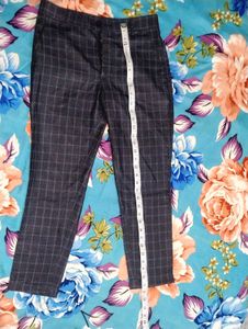 Men's Grey Checked Trousers