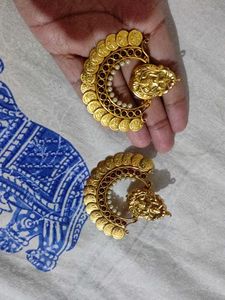 Exquisite Gold Tone Jhumka Earrings