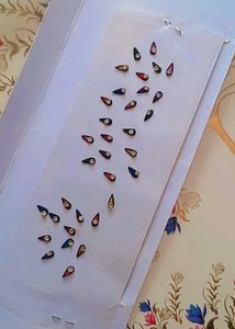 🔥SALE🔥 Multicolored Drop Shape Bindi