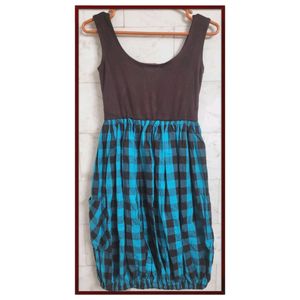 🎈NEW🎈Globus Checked Dress