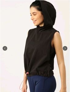 Sleeveless Black Cropped Hoodie Top