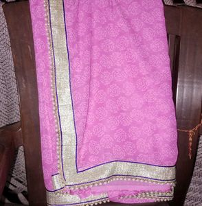 Elegant Pink Saree with Gold pearl Border✨💖💖💖💖