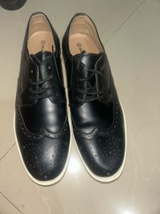 Stylish Black Oxford Shoes