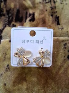 Sparkling Butterfly Earrings