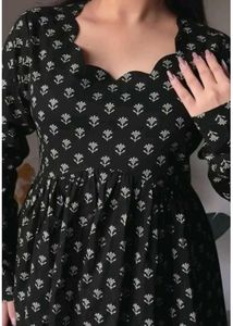Elegant Black &amp; White Printed Short Kurta
