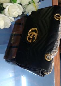 Gucci Marmont Shoulder Sling Bag
