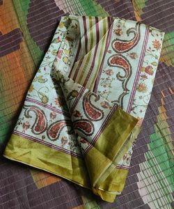 Paisley Print dupatta