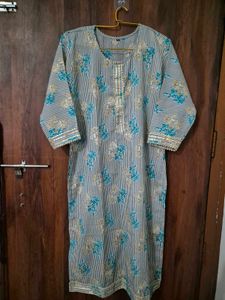 kurti ♡