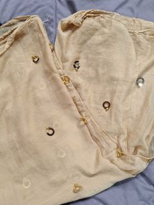 combo of a dupatta and blouse piece