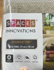 SPACES Bath Towel