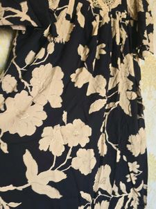 Beautiful Floral Print Kurta