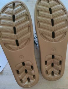 Comfortable Beige Flip-Flops