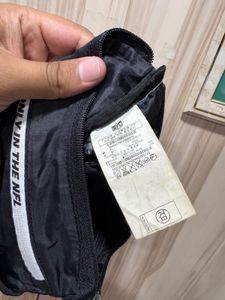 NFL 1920 Lightweight Sacoche Crossbody Bag
