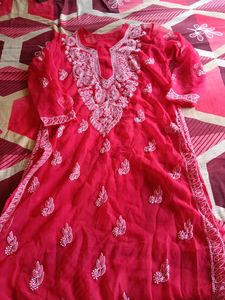 Chikankari kurti with inner