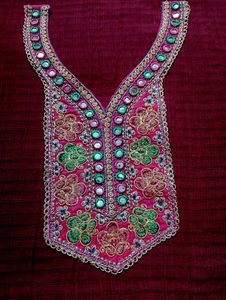 Embellished V-Neckline Patch