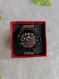 Stylish Quartz Wristwatch