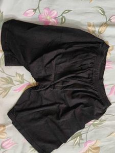 Comfortable Black shorts