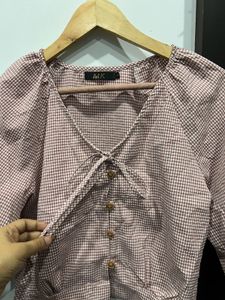 Cute Pink Gingham Crop Top