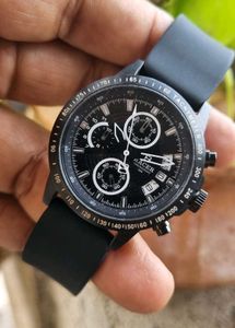 Racer Black Watch - Stylish Timepiece