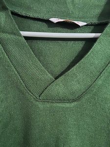 Dressberry Olive Green Pullover