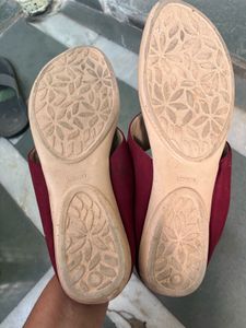 Stylish Burgundy Jutti Flats