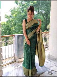 🔥kanjivaram 💚 green Banarasi silk saree 💕