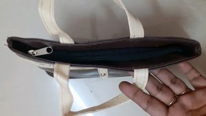 🆕🆕 Cute Brown Handbag