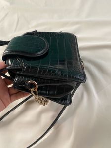 ZARA SLING BAG