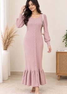 Elegant Pink Ribbed Midi Dress