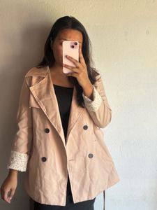 Chic Beige Double-Breasted Jacket