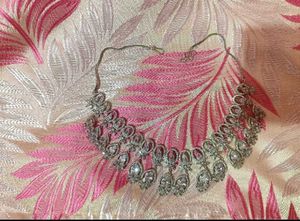 Exquisite Cz Studded Necklace &amp; Earring Set