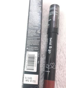 Plum Twist &amp; Go Matte Lipstick | Ceramides + Hyalu