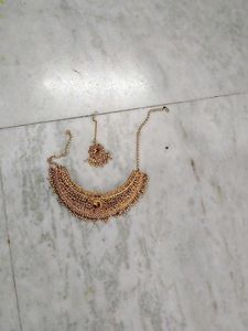 17.Gold Choker Necklace Set