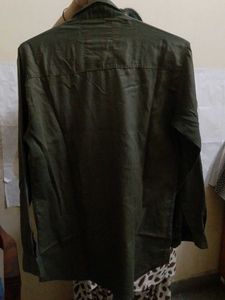Men's Classic Olive Green Button-Up Shirt