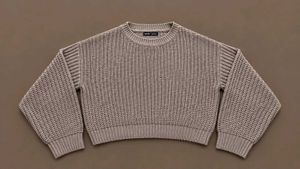 TAUPE CHUNKY KNIT CROPPED CREWNECK SWEATER