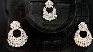 Sparkling Silver Bridal Jewelry Set