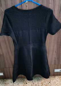 Chic Black Short Sleeve Knit Dress