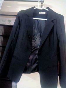 Women's Tailored Black Blazer