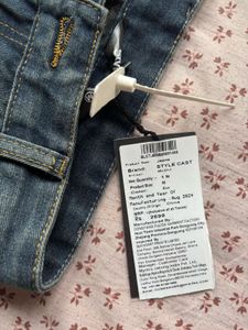 Vintage Wash Wide Leg Jeans