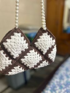 Crochet Purse with Pearls