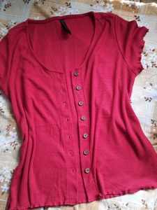 Comfy soft fabric Casual red top