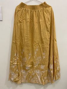 Flowy Yellow Floral Print Skirt