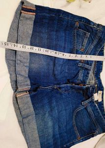 Very Fancy H&amp;Mdenim Shorts