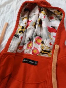 Sleeveless Hoodie For Girls